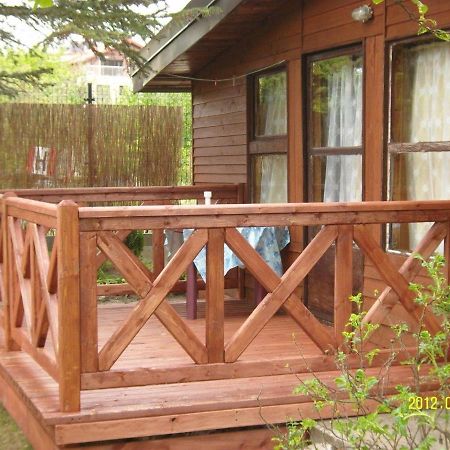 Osrodek Wypoczynkowy Amber Villa Katy Rybackie Bagian luar foto