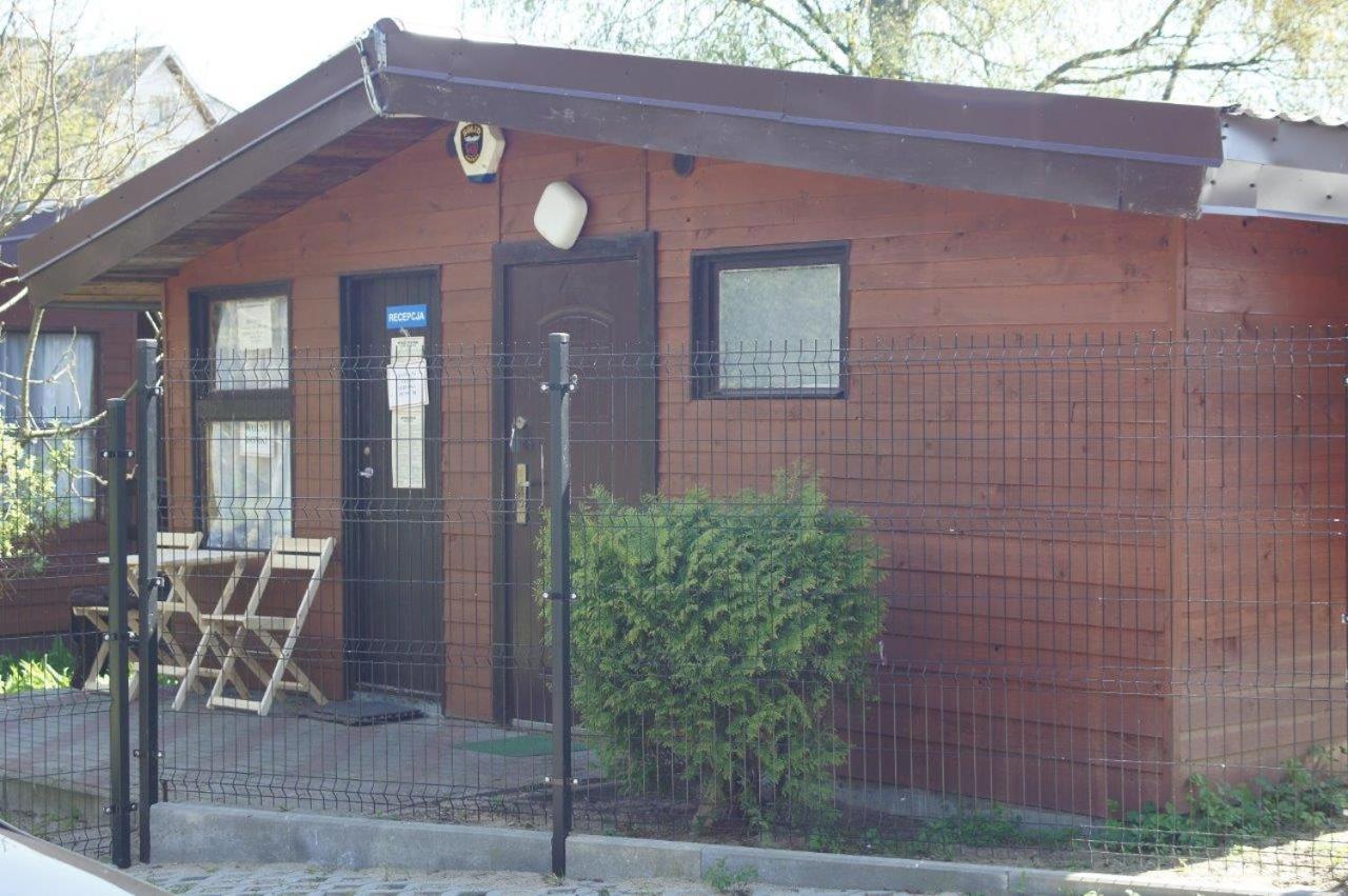 Osrodek Wypoczynkowy Amber Villa Katy Rybackie Bagian luar foto
