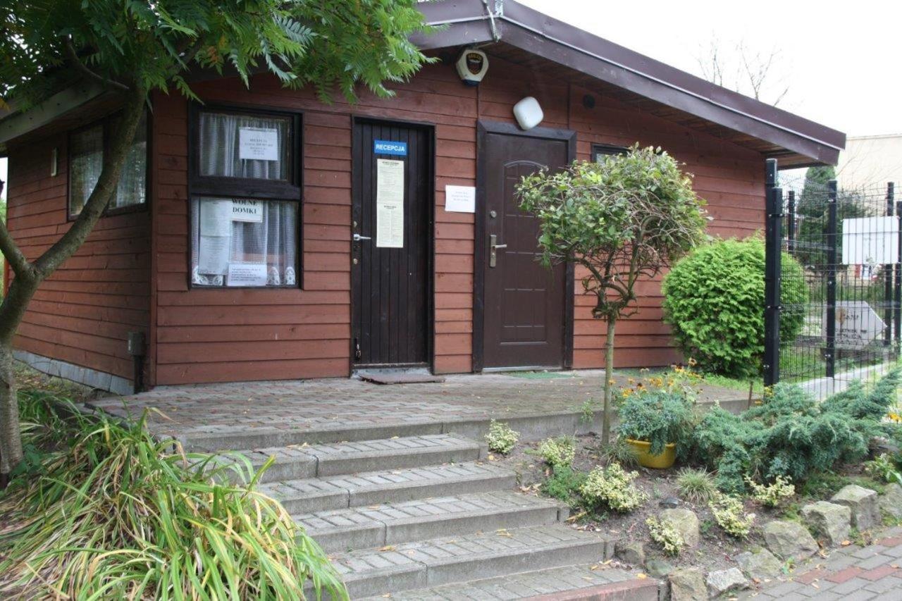 Osrodek Wypoczynkowy Amber Villa Katy Rybackie Bagian luar foto