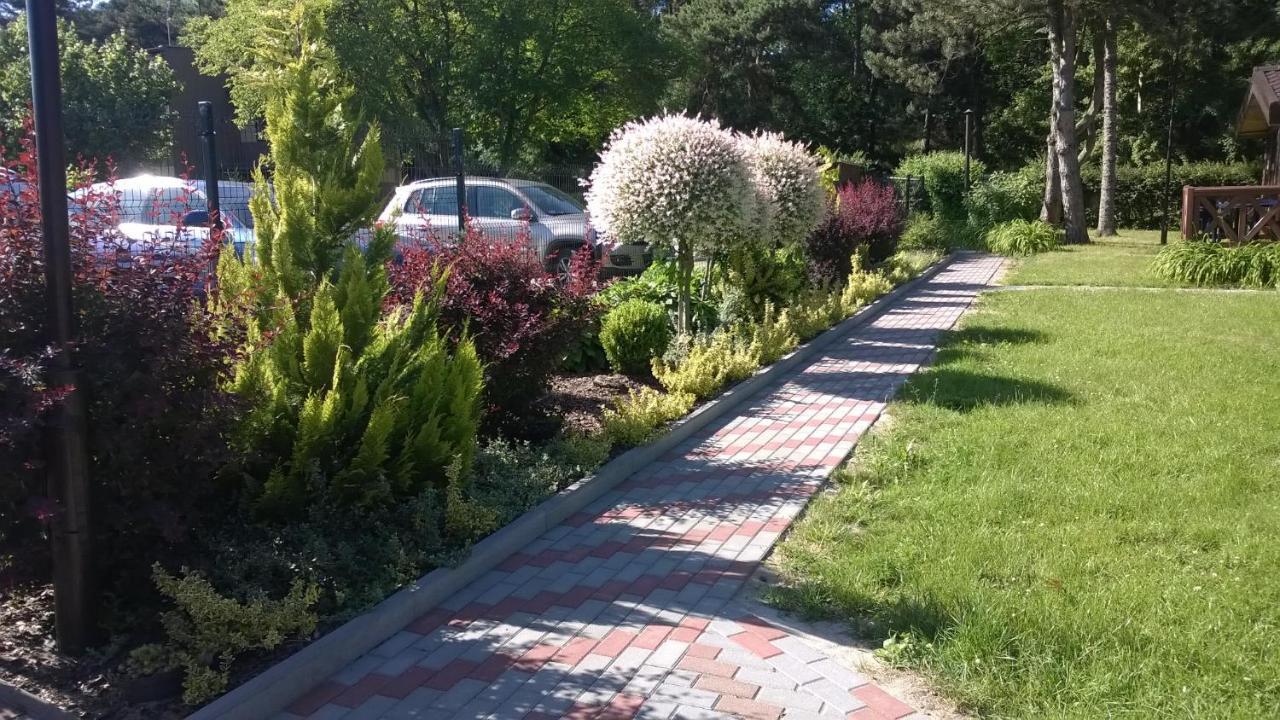 Osrodek Wypoczynkowy Amber Villa Katy Rybackie Bagian luar foto